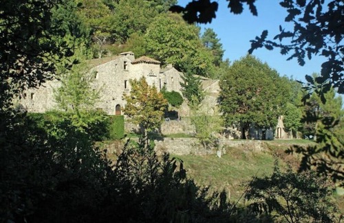 Saint-Etienne-de-Serre House | Hameau de Gîte Avec Piscine Naturelle "léo"