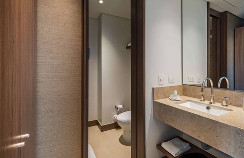 Calle 26 Hotel | Hampton by Hilton Bogota Airport