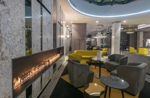 Poznan City Center Hotel | Hampton by Hilton Poznan Old Town