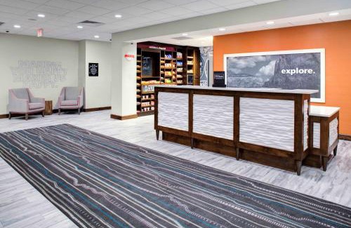Flagstaff Hotel | Hampton Inn Suites Flagstaff East