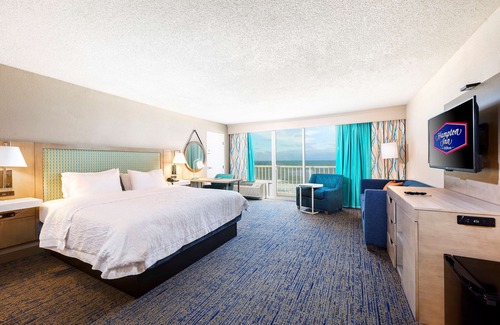 Northeast Virginia Beach Hotel | Hampton Inn Virginia Beach-Oceanfront North