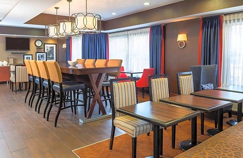 Poland Hotel | Hampton Inn Youngstown/Boardman