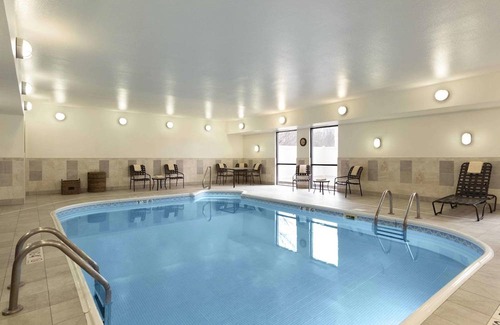 Poland Hotel | Hampton Inn Youngstown/Boardman