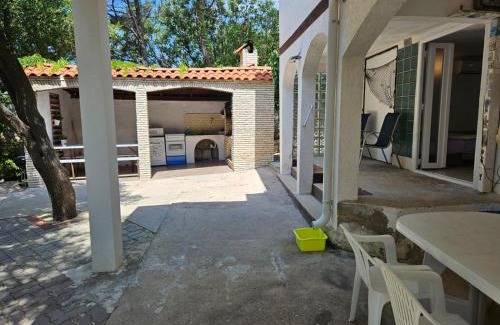 Potocnica Apartment | Hana Beach Apartment