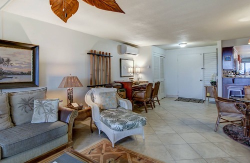 Princeville Condo | Hanalei Bay Resort 6102 1 Bedroom Condo by RedAwning