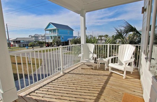 Gulf Shores House | Hang 10 East Point Cottages Unit H by Youngs Suncoast
