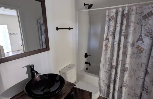 Port St. Joe House | Hangar Hideaway - Stay at a grass runway