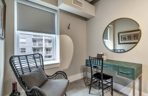 Downtown Nashville Apartment | Hangover Easy Suite 6BR by Maddox hotel