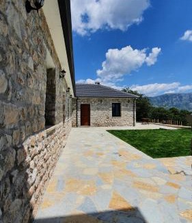 Albania House | Hani Ilos