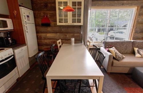 Yllasjarvi House | Hankipolku 7b/Ukuli by Interhome