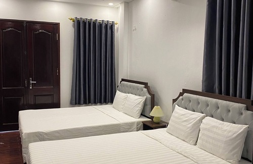 Hang Bac House | Hanoi Adela Hotel