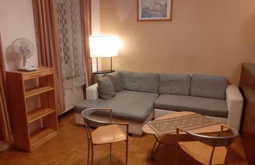Mariahilf House | HappyHostel