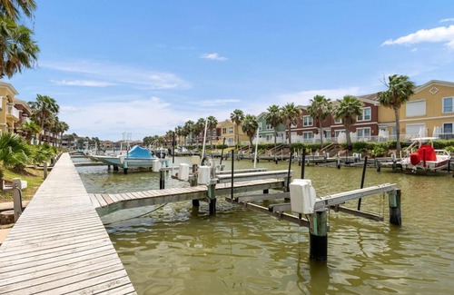Laguna Vista House | Harborside Townhome in Beautiful Laguna Vista