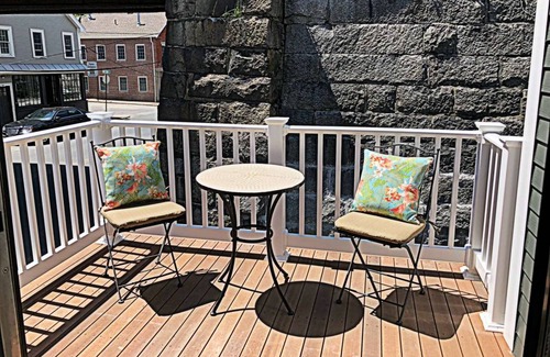 Newburyport Apartment | Harborsides Neighbor