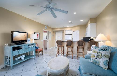 Fort Myers Beach Apartment | Harbour House at the Inn 204