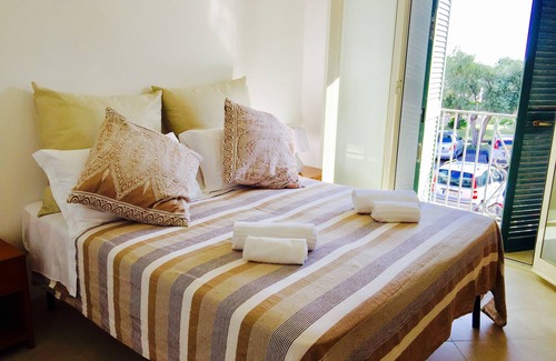 Forio House | Harbour View