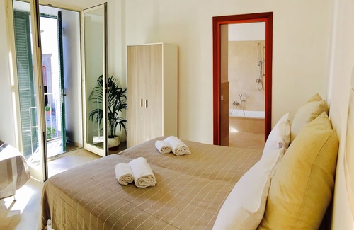 Forio House | Harbour View