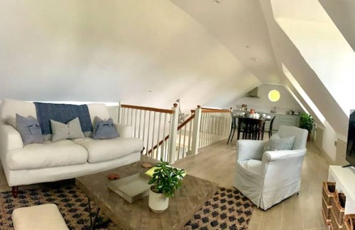 Rendcomb Cottage | Hare's Lodge, a modern cosy Cotswolds retreat with lovely views