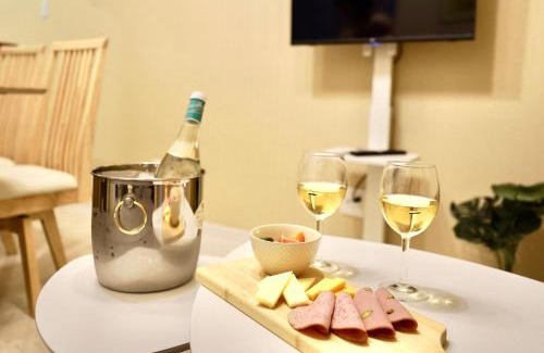 Higashimikuni Apartment | Harmonia - Nest in Osaka -