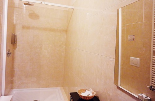 Lecce House | Harmony Central