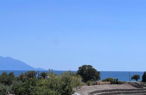Alexandroupoli House | Harmony Hideaway