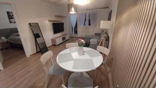 Ujlipotvaros Apartment | Harmony Terrace with free garage