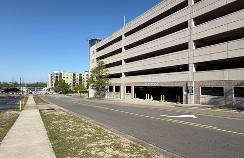 Wilmington Historic District Apartment | Harmony @ The Cove Riverwalk Villas