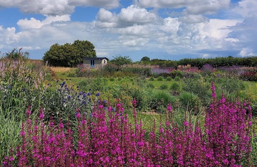 Yoxford House | Harrow Cottage - Two Bedroom House, Sleeps 4