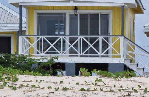 Barbuda Cottage | Harrys Cottages Cottage 5 Right on the Pink Sand