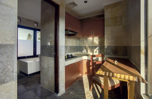 Kutuh Kaja House | Hartaning House by GenuineHost