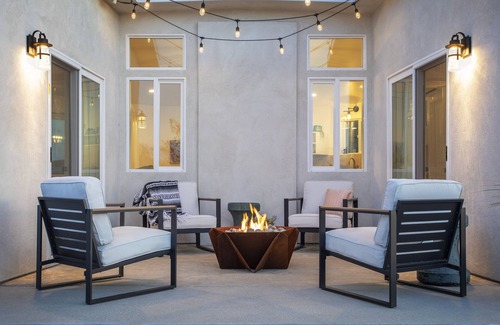 Joshua Tree House | 🌵Harvest Moon Hideaway - BBQ, Hammocks & Dark Skies🌵