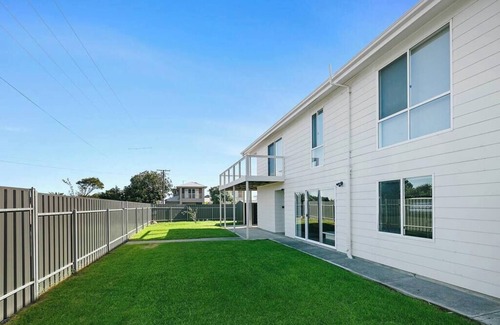 Aldinga Beach House | Harvey Haven -Sleeps upto 15, 4 Bdrm, 2.5 Bth