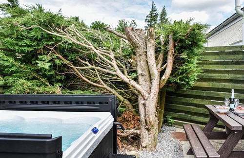 Hawes House | Harveys Hideaway 1 UK33852