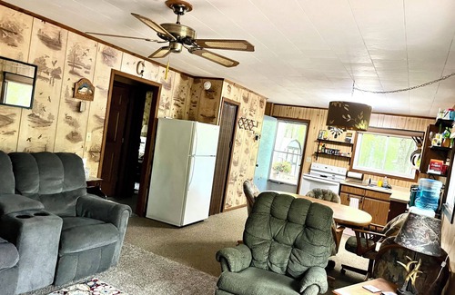 Neillsville Cabin | Hatfield Cabin on Water & UTV Trail w/King Bed