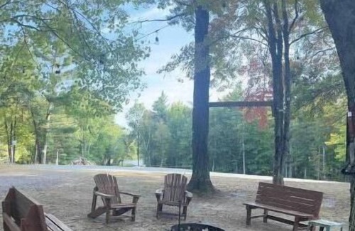 Neillsville Cabin | Hatfield Cabin on Water & UTV Trail w/King Bed