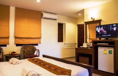 Maret Hotel | Hathai House Resort