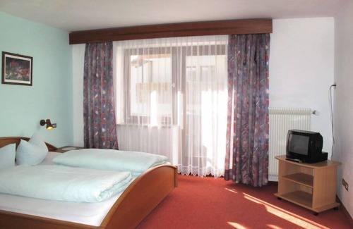 St. Valentin auf der Haide Apartment | Haupthaus Schönblick by Interhome