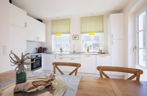 Stubbenfelde House | Haus Am See - 4 - room vacation home