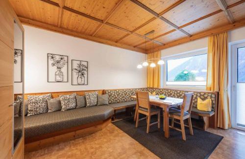 Neustift Im Stubaital Apartment | Haus Larcher