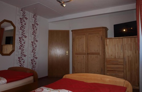Hachenburg Apartment | Haus Linn - 2-4-bett-wohnung ab 7 Nächten