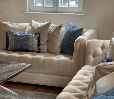Cronenberg House | Haus Mees Appartements