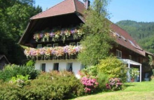 Gutach Apartment | Haus Schneider, Ferienwohnung Schwarzwaldstüble