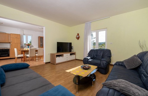 Vinez Apartment | Haus Viola