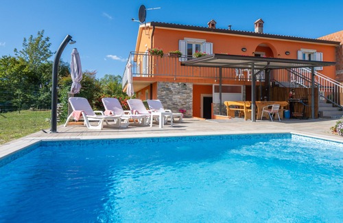 Vinez Apartment | Haus Viola