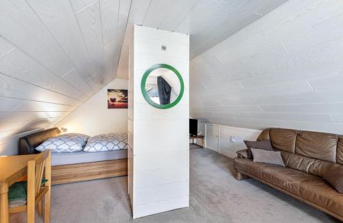 Titmaringhausen House | Haus Waldesruh