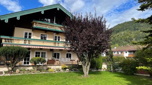 Ruhpolding Hotel | Haus Zellerwirt
