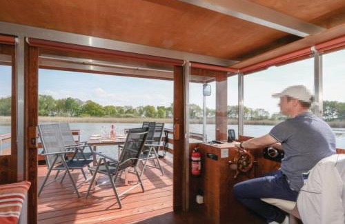 Muritz House | Hausboot Don't panic TS1000
