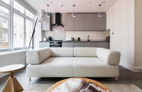 Chinatown Apartment | Hausd - Leicester Square
