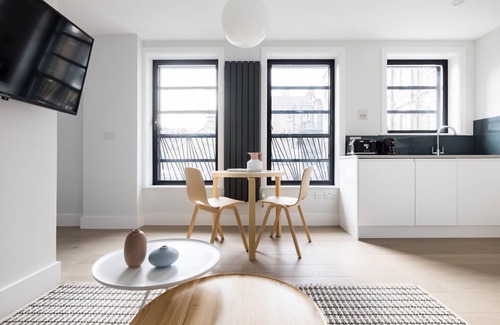 Chinatown Apartment | Hausd - Leicester Square