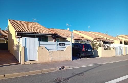 Saint-Pierre-la-Mer House | Hauts de Saint Pierre